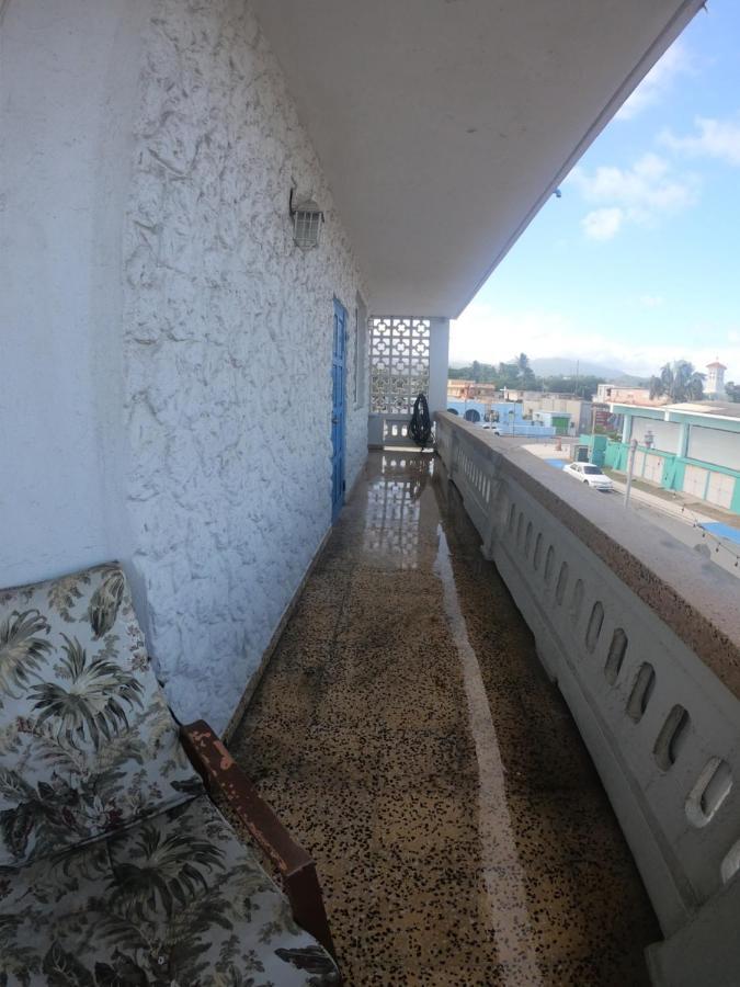 Ocean View Suites 卢基约 外观 照片