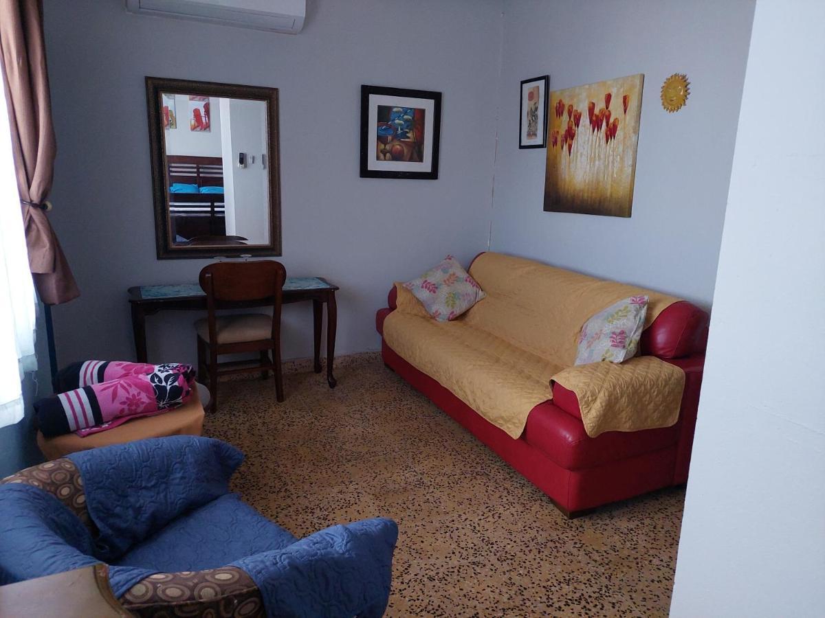 Ocean View Suites 卢基约 外观 照片