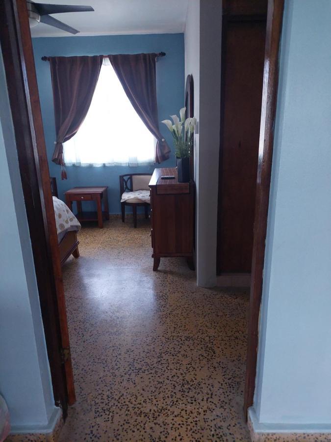 Ocean View Suites 卢基约 外观 照片