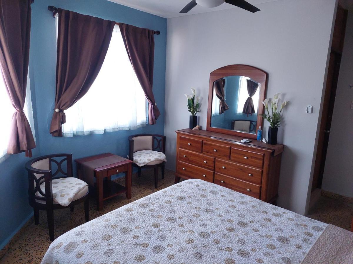 Ocean View Suites 卢基约 外观 照片